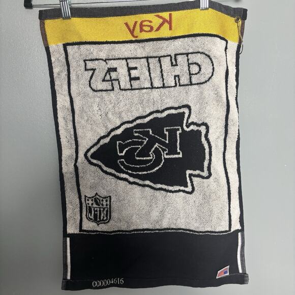 2-Pack Kansas City Chiefs Golf Grill Tailgate Towels Red Friday Arrowhead KC - Picture 4 of 10